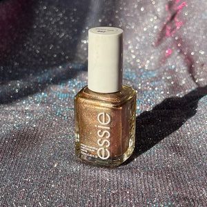 Essie Penny Talk